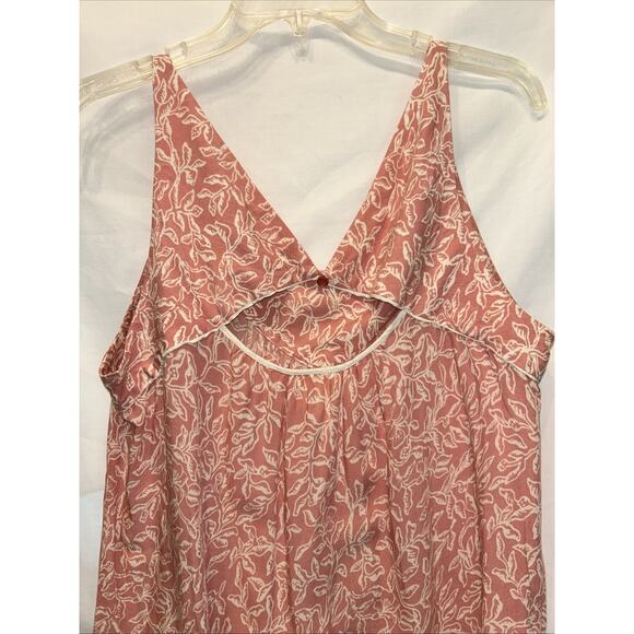 Maeve Anthropologie Large Floral Sleeveless Top Blouse Pink Yoke & Cutout Back - Picture 6 of 9